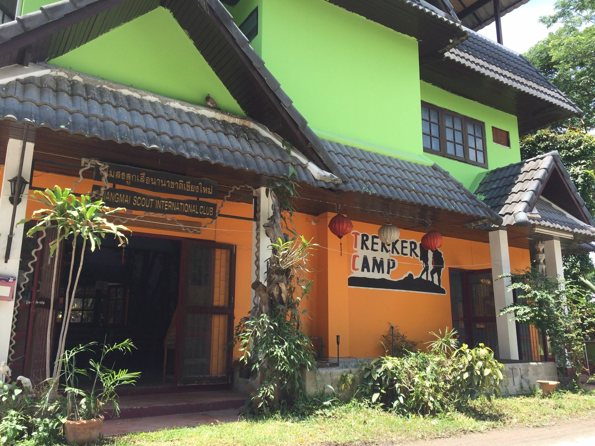 Trekker Camp Hotel Chiang Mai Exterior photo